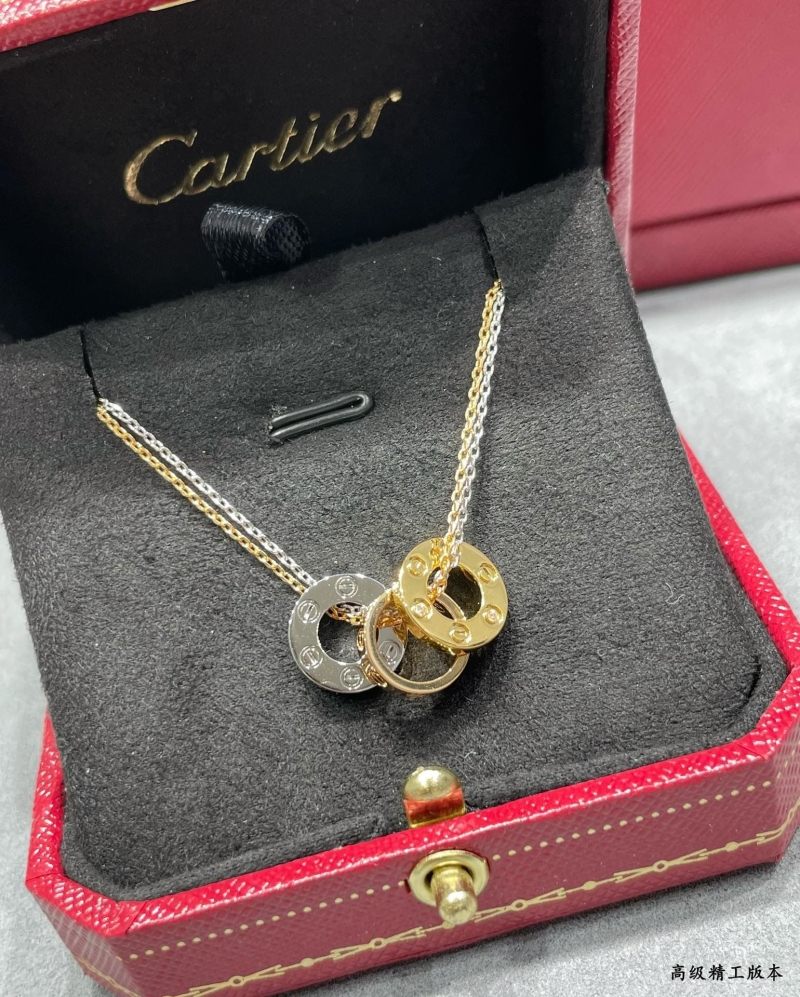 Ca*t1er necklaces